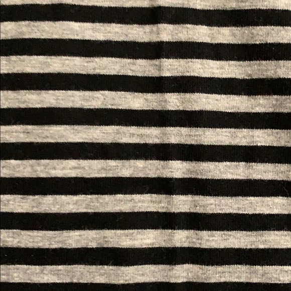 Divided black and gray fitted dress. By H&M. - Picture 2 of 4